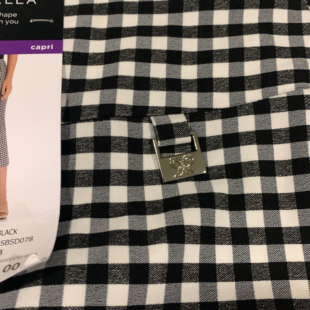 Rafaella Capri pants NEW Black/White plaid Size 16 Comfort Fits your moves Cute - Picture 5 of 7